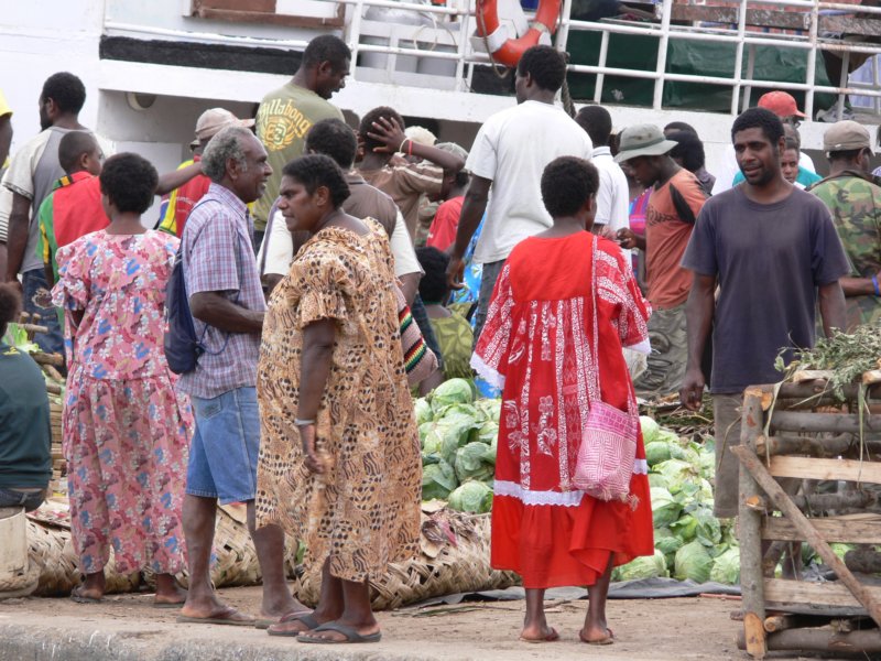 traditionalvanuatudresseshmmnotveryflatteringsupersexykieckikobietzvanuatu.jpg